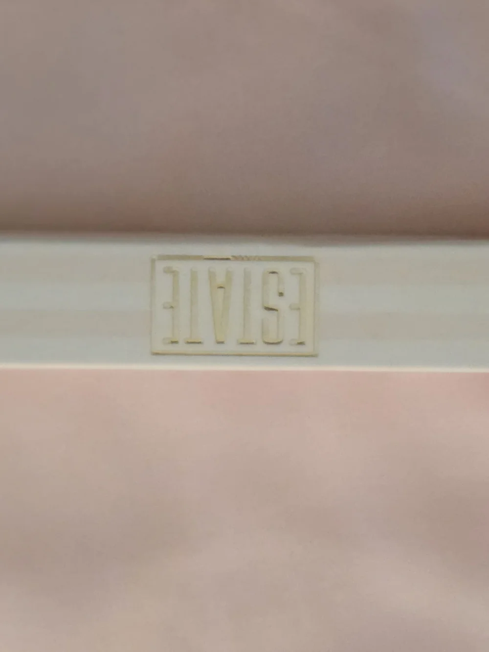 Estate Lip Icing ~ Drip (color)